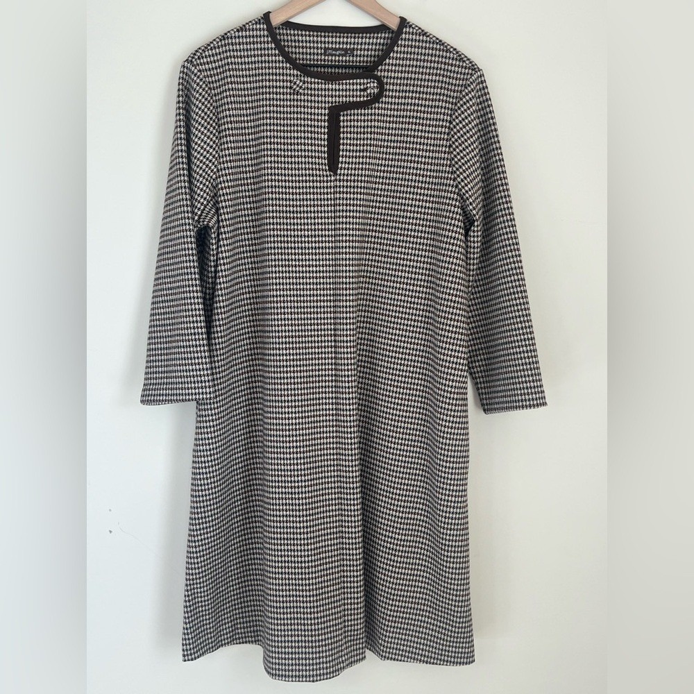 J. McLaughlin Black and White Midi Dress